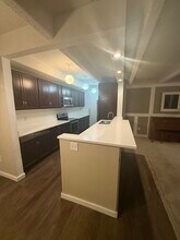 7877 E Mississippi Ave, Unit 106 in Denver, CO - Foto de edificio - Building Photo