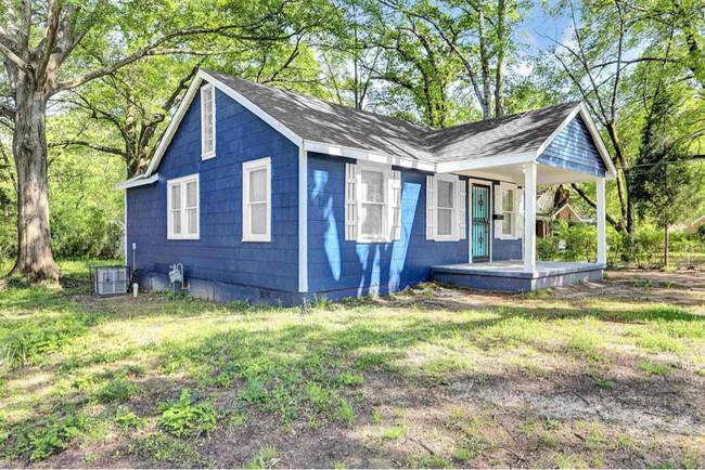 1020 S Highland St in Memphis, TN - Building Photo - Building Photo