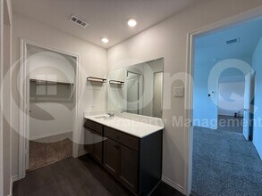 3060 Stratford Wy in Heartland, TX - Building Photo - Building Photo