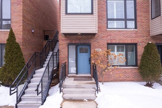 Cornerstone Condominiums in Evanston, IL - Building Photo - Building Photo