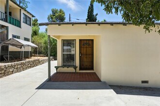 10416 Fairgrove Ave in Los Angeles, CA - Building Photo - Building Photo