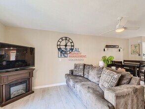 2785 E Nichols Cir in Centennial, CO - Building Photo - Building Photo