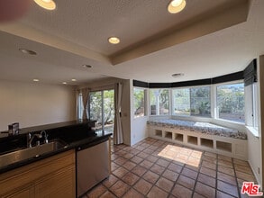 24715 Cll Largo in Calabasas, CA - Building Photo - Building Photo