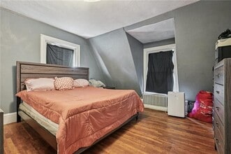 436 S Main St in Woonsocket, RI - Building Photo - Building Photo