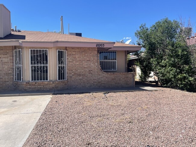 property at 10203 Niagara Falls Pl