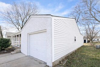 1207 N Oliver St in Wichita, KS - Building Photo - Building Photo