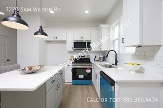 3220 Sam Wilson Rd in Charlotte, NC - Building Photo - Building Photo