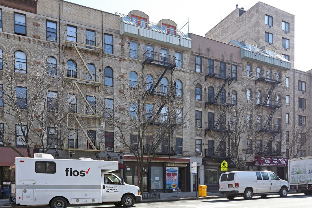 971 Columbus Ave in New York, NY - Building Photo