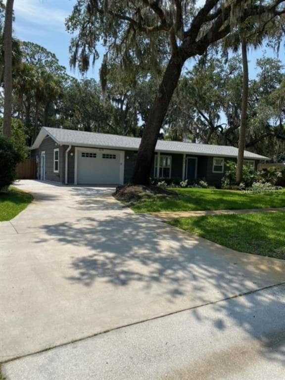 property at 429 S Scott Ave
