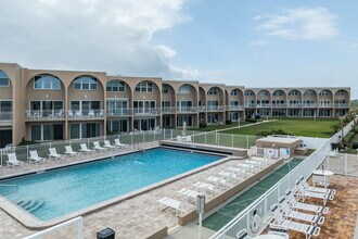 Ocean Club North in New Smyrna Beach, FL - Building Photo - Building Photo