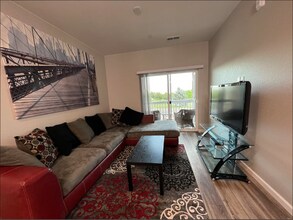 1881 S Dunkirk St in Aurora, CO - Building Photo - Building Photo