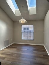 8928 Southbay Dr in Tampa, FL - Building Photo - Building Photo