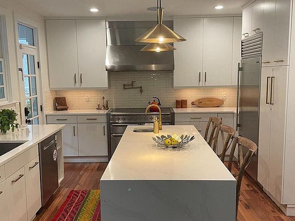 2922 Newark St NW in Washington, DC - Building Photo - Building Photo