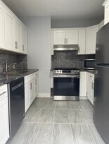 59 Cleveland Ave, Unit 1st floor