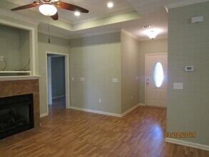 269 Spruce Ln in Ozark, AL - Building Photo - Building Photo