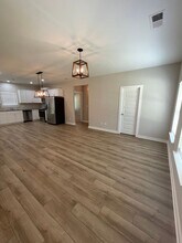 72 Buckhorn Cir in Weaver, AL - Building Photo - Building Photo