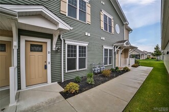 275 Northill Dr in Buffalo, NY - Building Photo - Building Photo