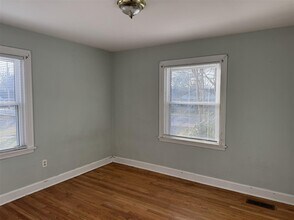 1304 Cabell Dr in Bowling Green, KY - Building Photo - Building Photo