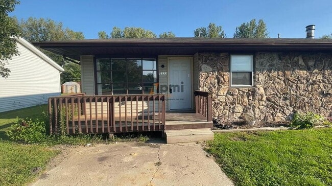 property at 5333 Aspen Ave