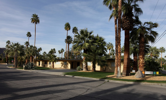 Fontenell in Palm Springs, CA - Building Photo - Building Photo