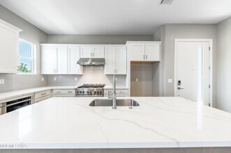 1513 Golf Club Dr in Reno, NV - Building Photo - Building Photo