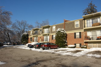 The Hilltop House in Louisville, KY - Building Photo - Building Photo