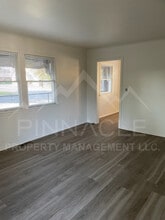 31 Chicago Ave, Unit 2 in Yakima, WA - Building Photo - Building Photo