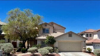 2455 Silver Sunrise Ln in Henderson, NV - Building Photo