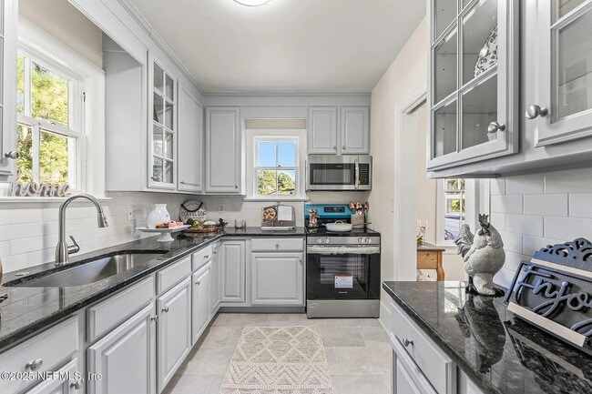 4744 Glenwood Ave in Jacksonville, FL - Building Photo - Building Photo