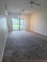 2812 Grande Pkwy in Palm Beach Gardens, FL - Building Photo