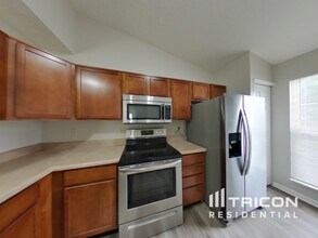 11392 Pegasus Dr in Noblesville, IN - Building Photo - Building Photo