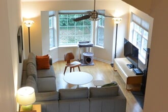 515 Foxboro Dr in Norwalk, CT - Building Photo - Building Photo