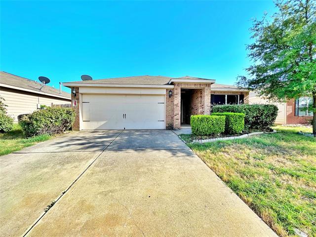 705 Lazy Crest Dr