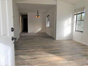 43 SW 8th Ave in Delray Beach, FL - Building Photo - Building Photo
