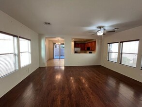 8562 N 63rd Dr in Glendale, AZ - Building Photo - Building Photo