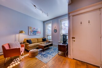 1861 N Bissell St in Chicago, IL - Building Photo - Building Photo