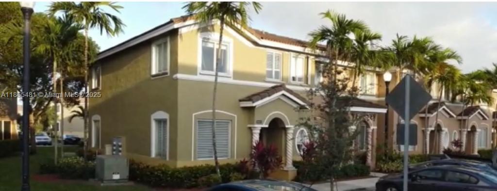 1021 SE 23rd Ave in Homestead, FL - Building Photo