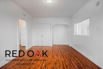 615 S Soto St, Unit 617 3/5 in Los Angeles, CA - Building Photo - Building Photo