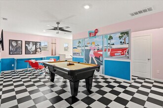 7850 Oak Reflection Lp in Davenport, FL - Building Photo - Building Photo