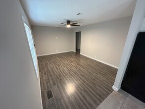 6253 N Jacksonville Dr in Park City, KS - Building Photo - Building Photo