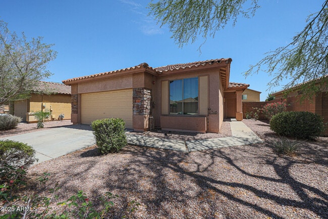 16925 W Nottingham Way in Surprise, AZ - Building Photo - Building Photo