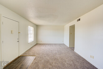 Willow Park Apartments in Bossier City, LA - Building Photo - Building Photo