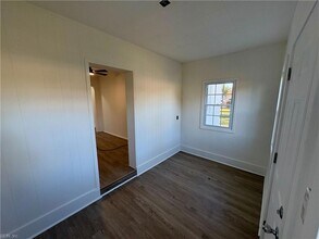 889 W Main St in Smithfield, VA - Building Photo - Building Photo