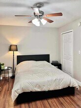 2475 NW 16th St Rd in Miami, FL - Building Photo - Building Photo