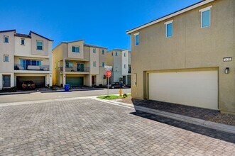2633 Mocha Pearl Ct in North Las Vegas, NV - Building Photo - Building Photo
