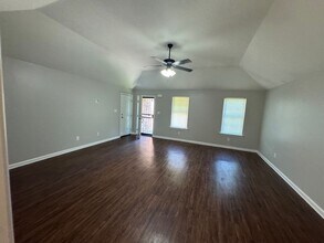 6125 Humphreys Dr in Olive Branch, MS - Building Photo - Building Photo