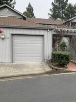 325 Blanchard Ln in Benicia, CA - Building Photo