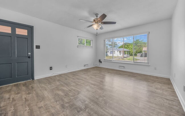 8308 Nathan Ave in Norfolk, VA - Building Photo - Building Photo