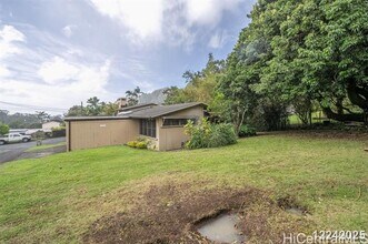 44 Mamalahoa Pl in Honolulu, HI - Building Photo - Building Photo