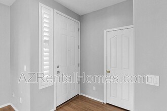 2190 E Augusta Ave in Chandler, AZ - Building Photo - Building Photo